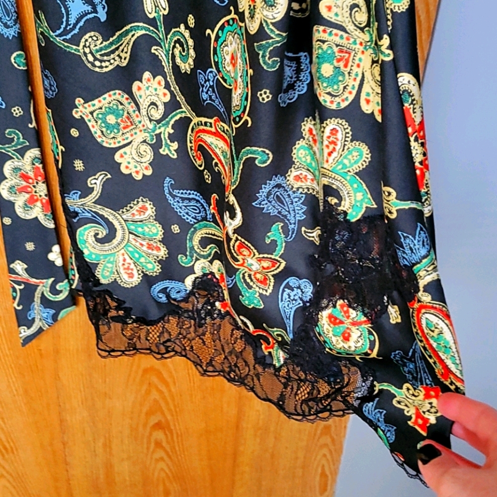 Dress - Picture 3 of 5